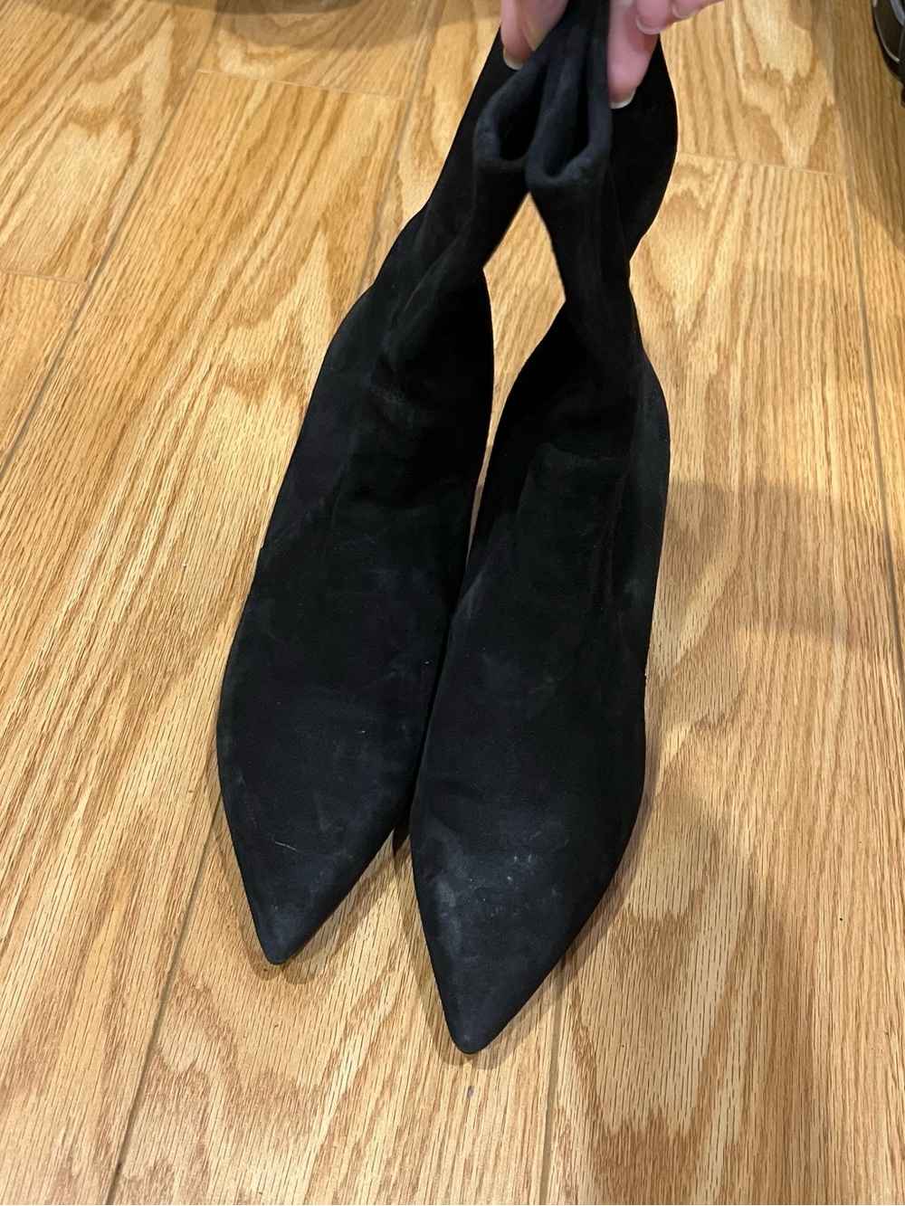 Stuart Weitzman Black Pointed Toe Heeled Boots